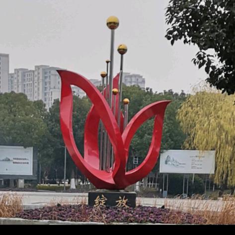 绽放路亚