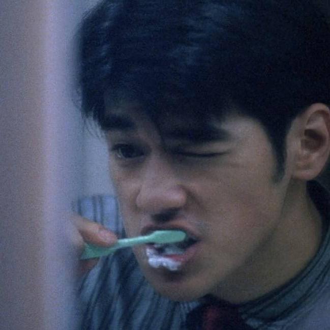 77呢