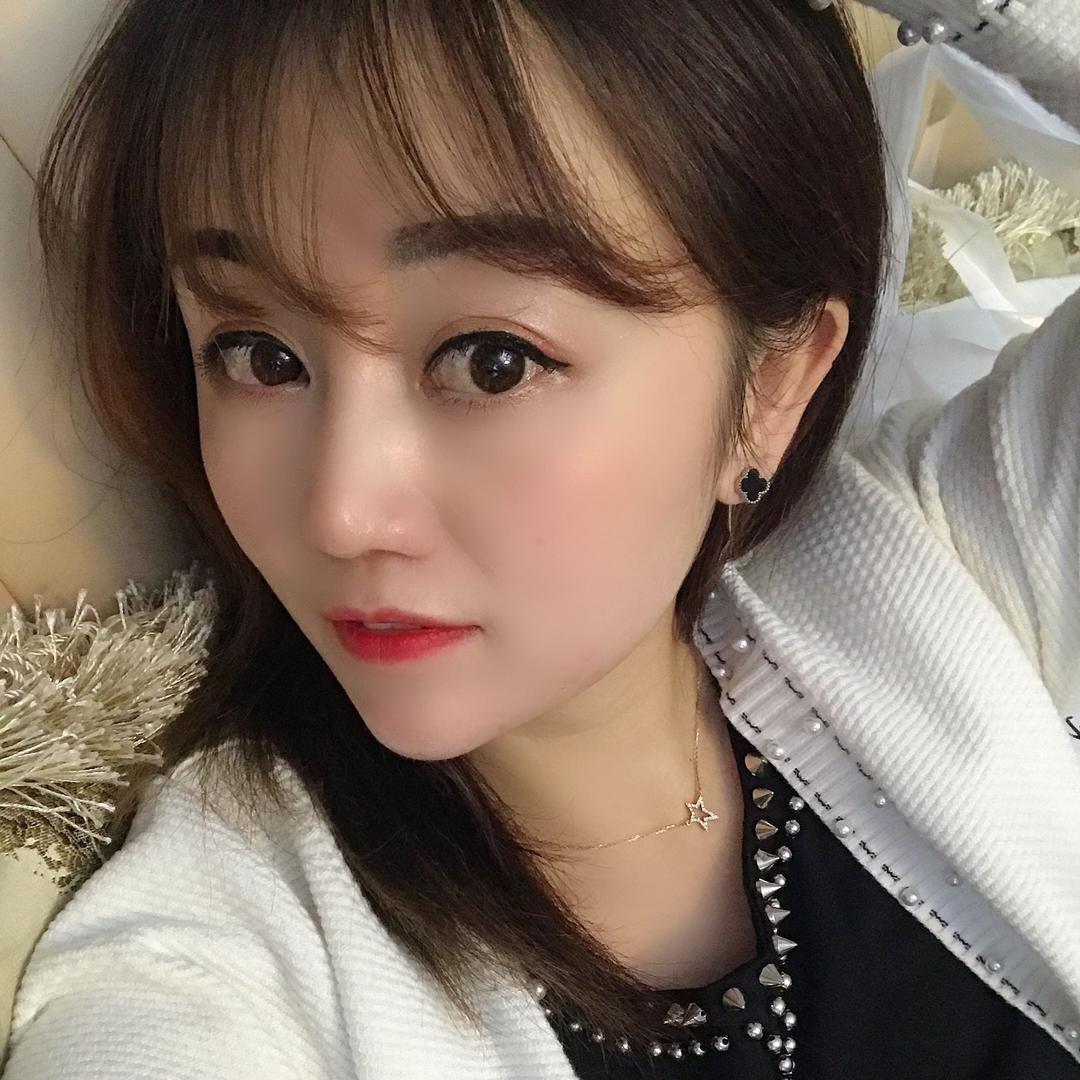 开花店的晓婷姐