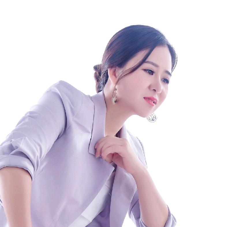 桂林月儿和冰霜姐妹花