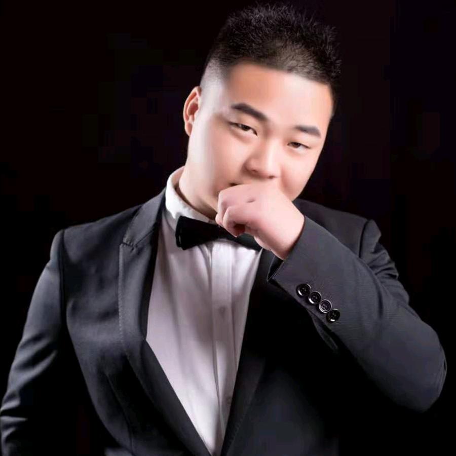 小张同志