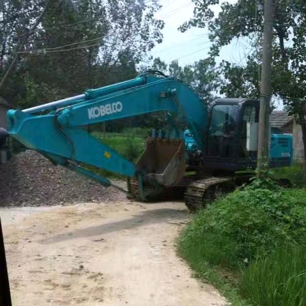 非凡工程机械租赁 小胖子