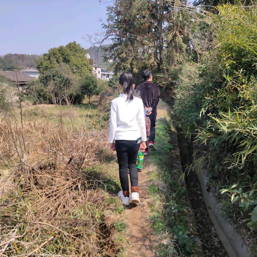 花儿灿烂的笑