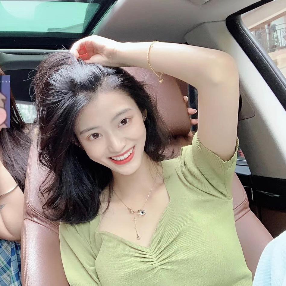 罗雯颖呀