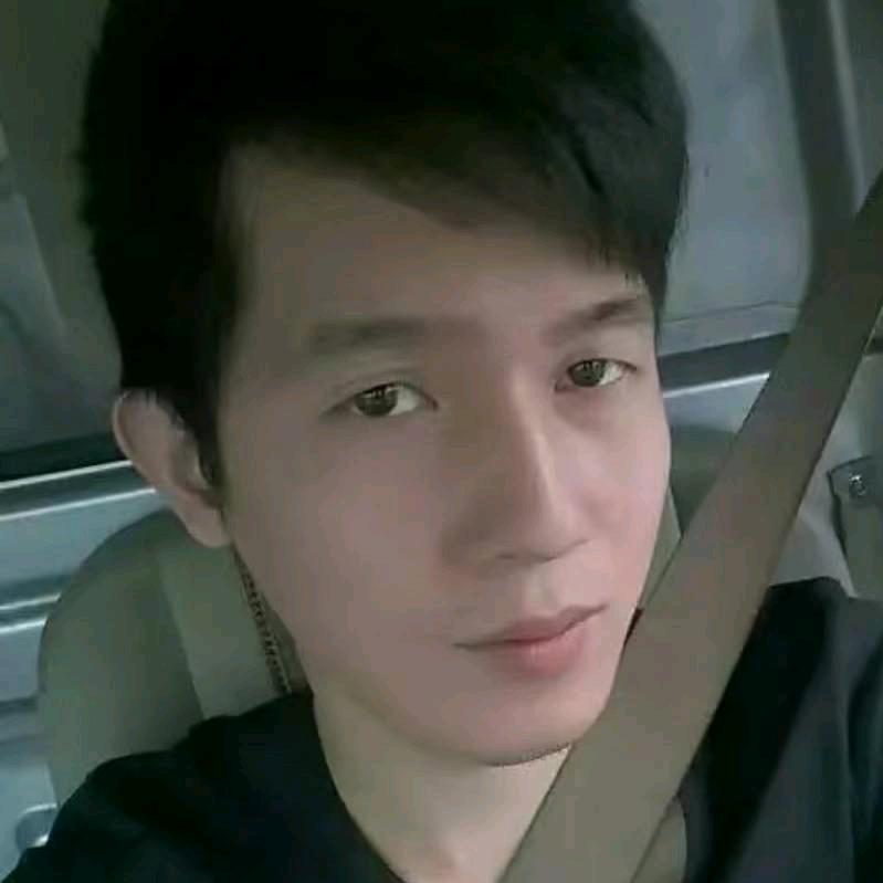 左左