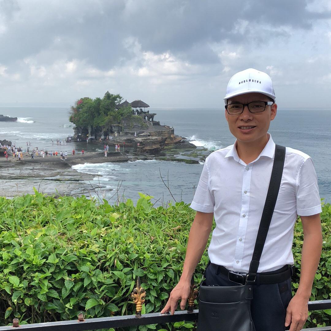 人生如梦，不如潇洒走一回