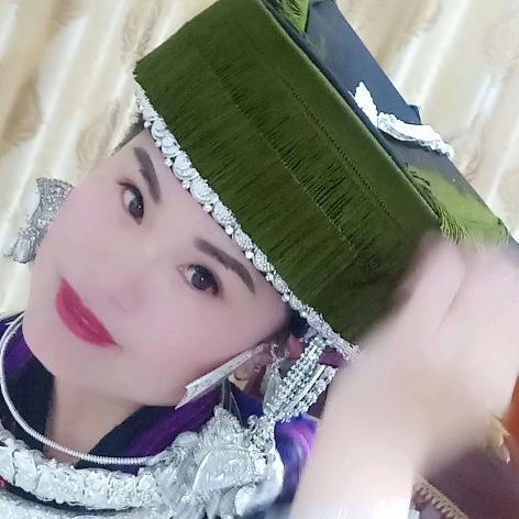 贞丰左旗诗伟苗族服饰