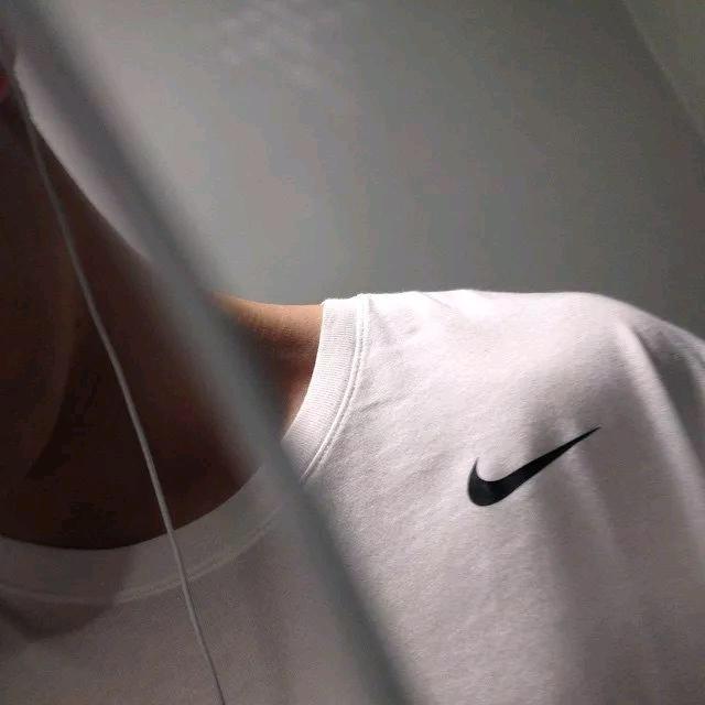早点睡 .