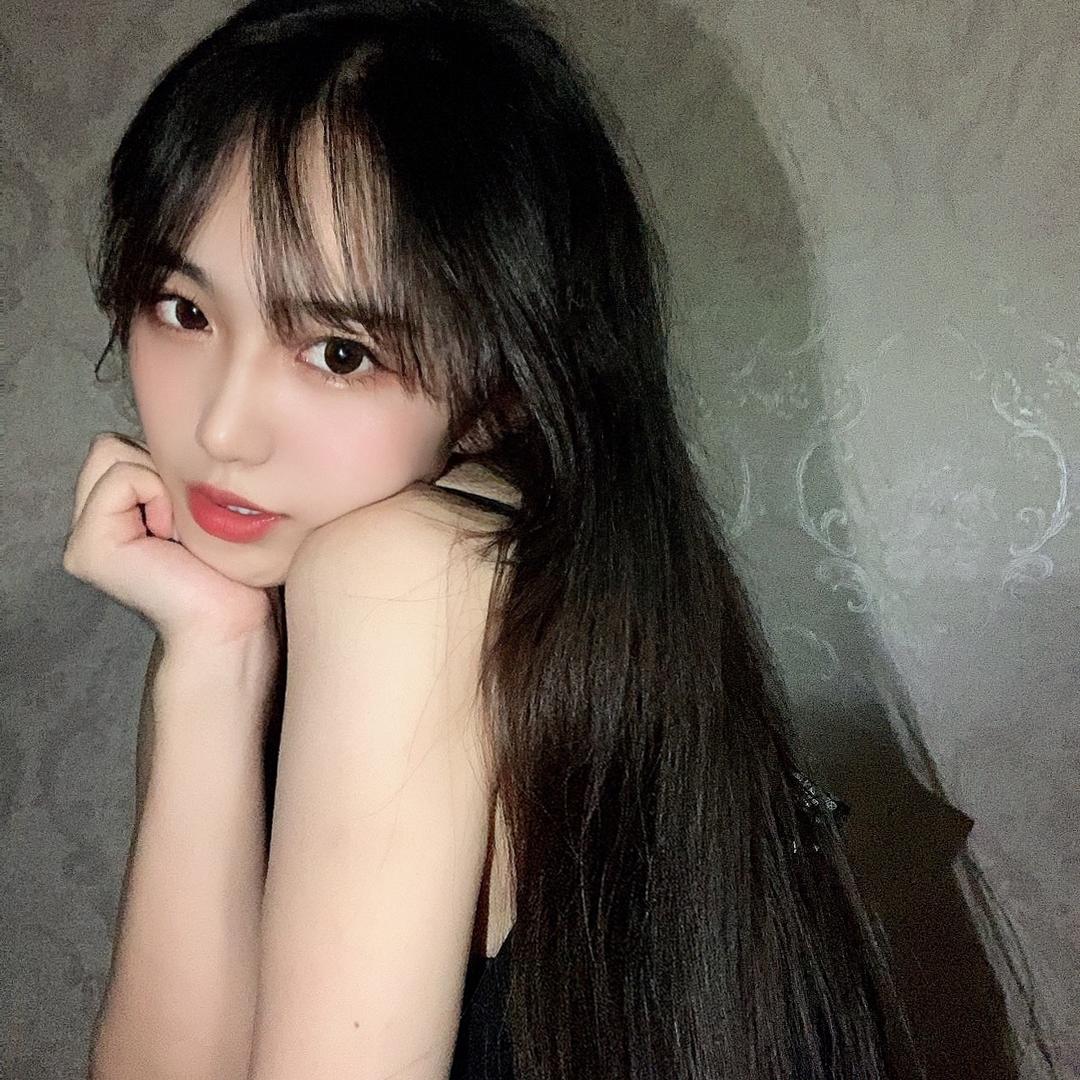 张一.