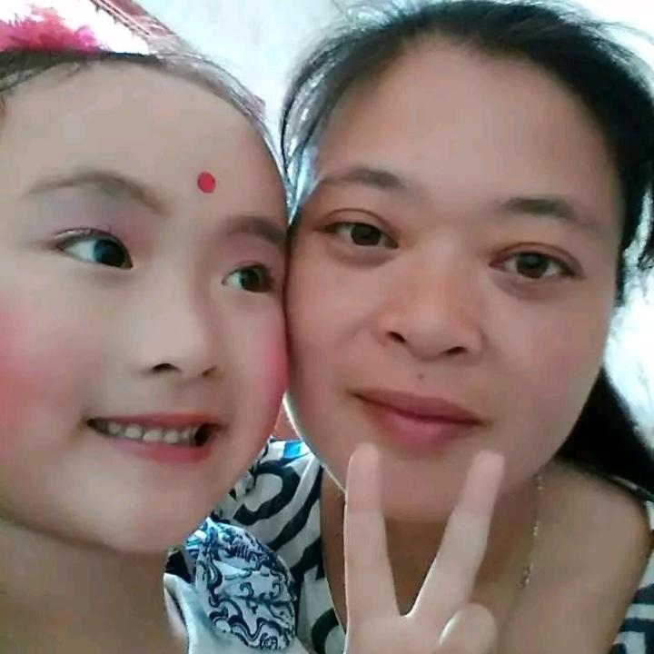 小李订做窗帘和床上用品