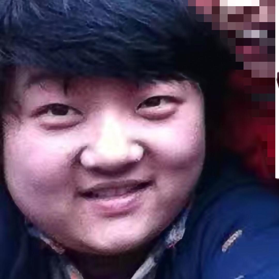 王些黑