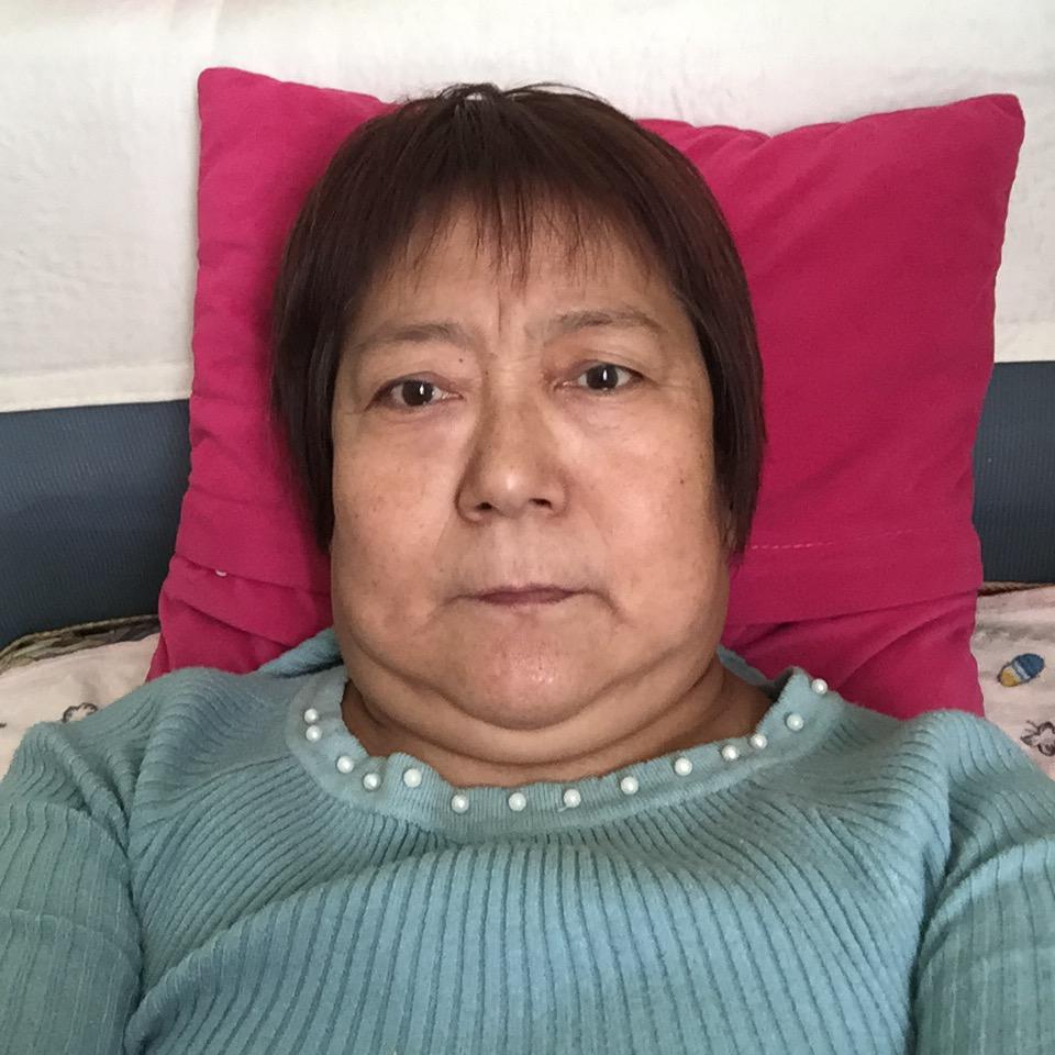 王