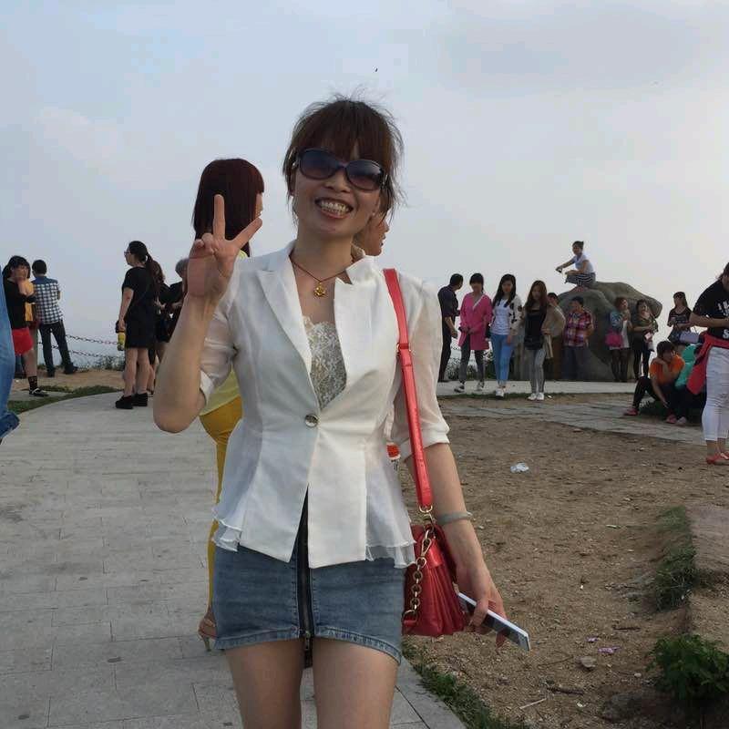 服装厂上班的宝妈👍
