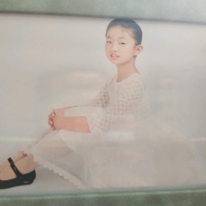 汼汼