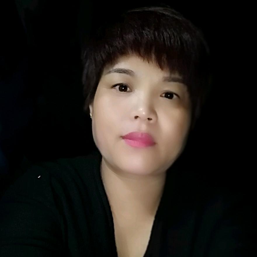 露婷玉