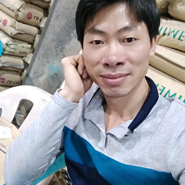 九哥  摩尼