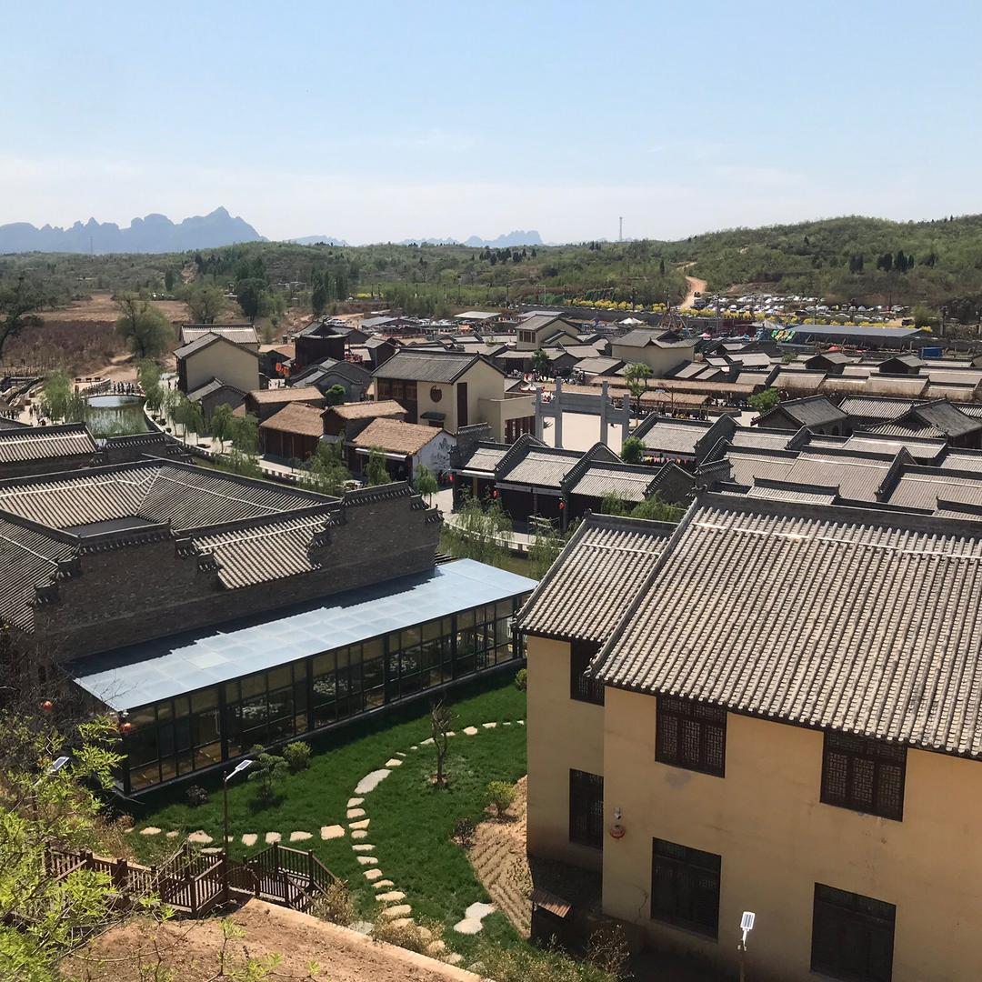 乐尼金属抛光机设备