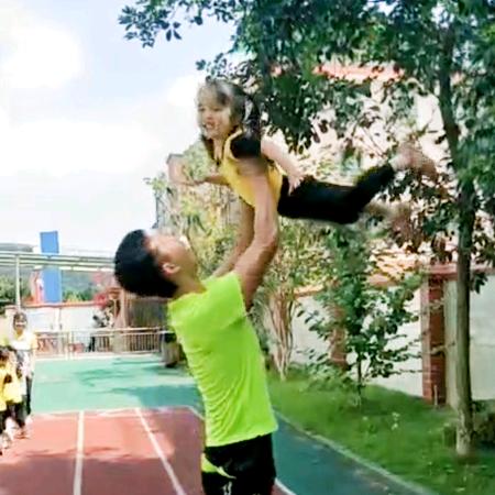 飞机哥哥