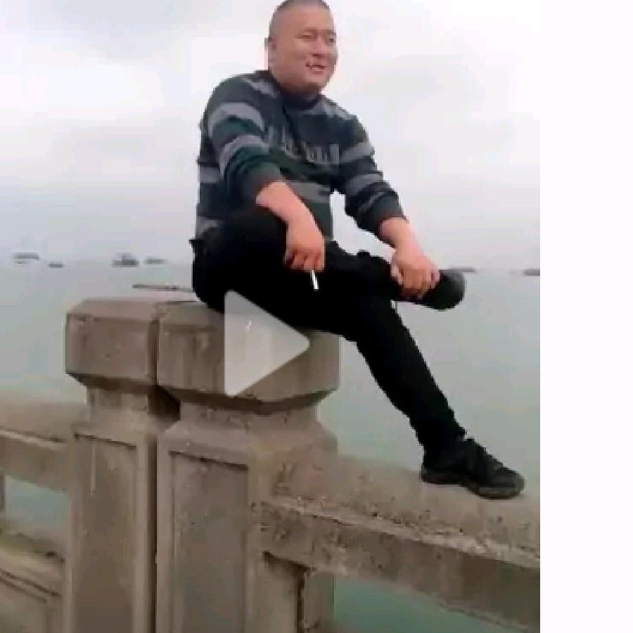 二+孬
