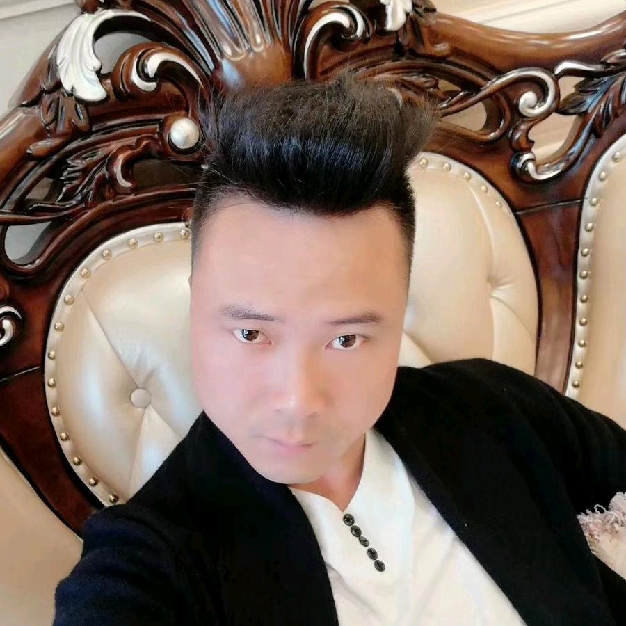 林德木业新旧木板木方批发