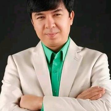 Abdukadir Yareli本人