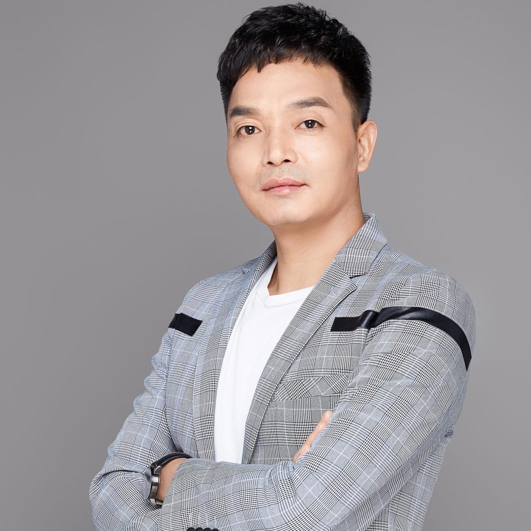 悍越滑动门