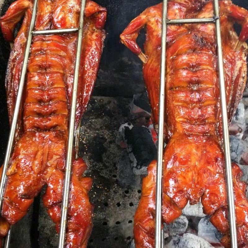 狼王烤兔坊