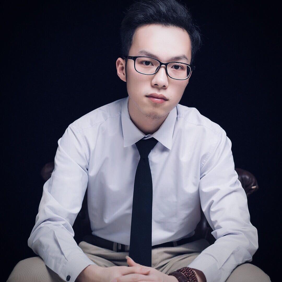 都匀设计师  托尼刘