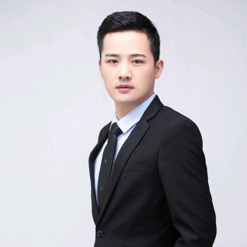 A江苏迈卡新能源二手车 专业批车_阿坤