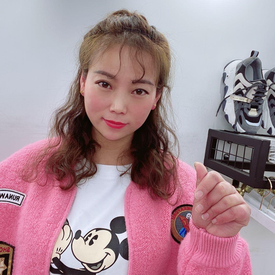 偃师市首阳山镇超感觉女装女鞋