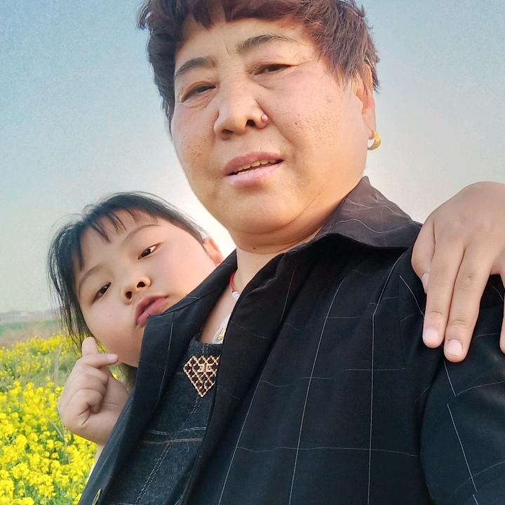 李佳洁