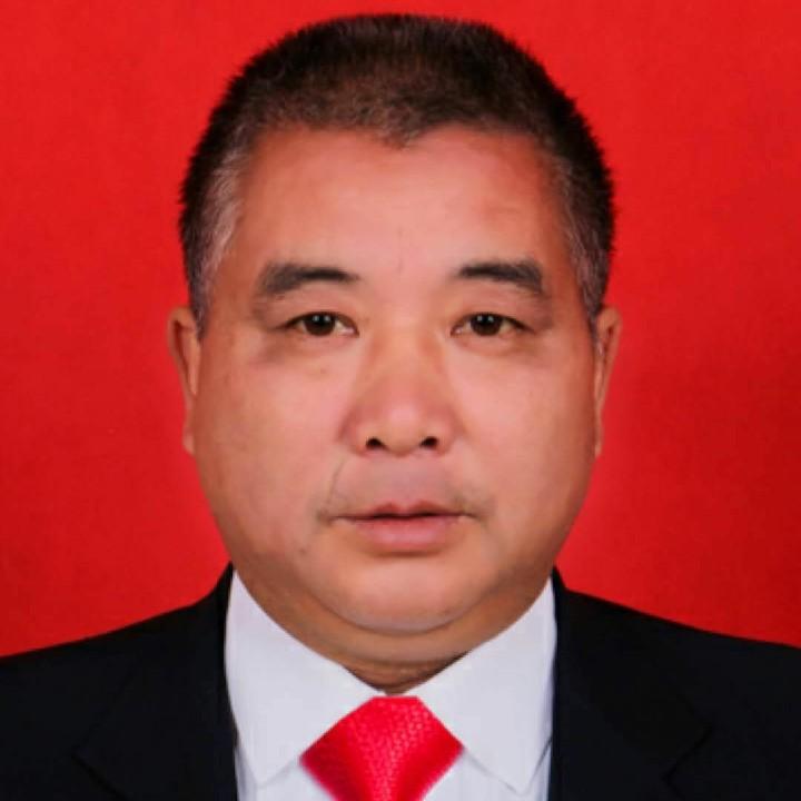 东