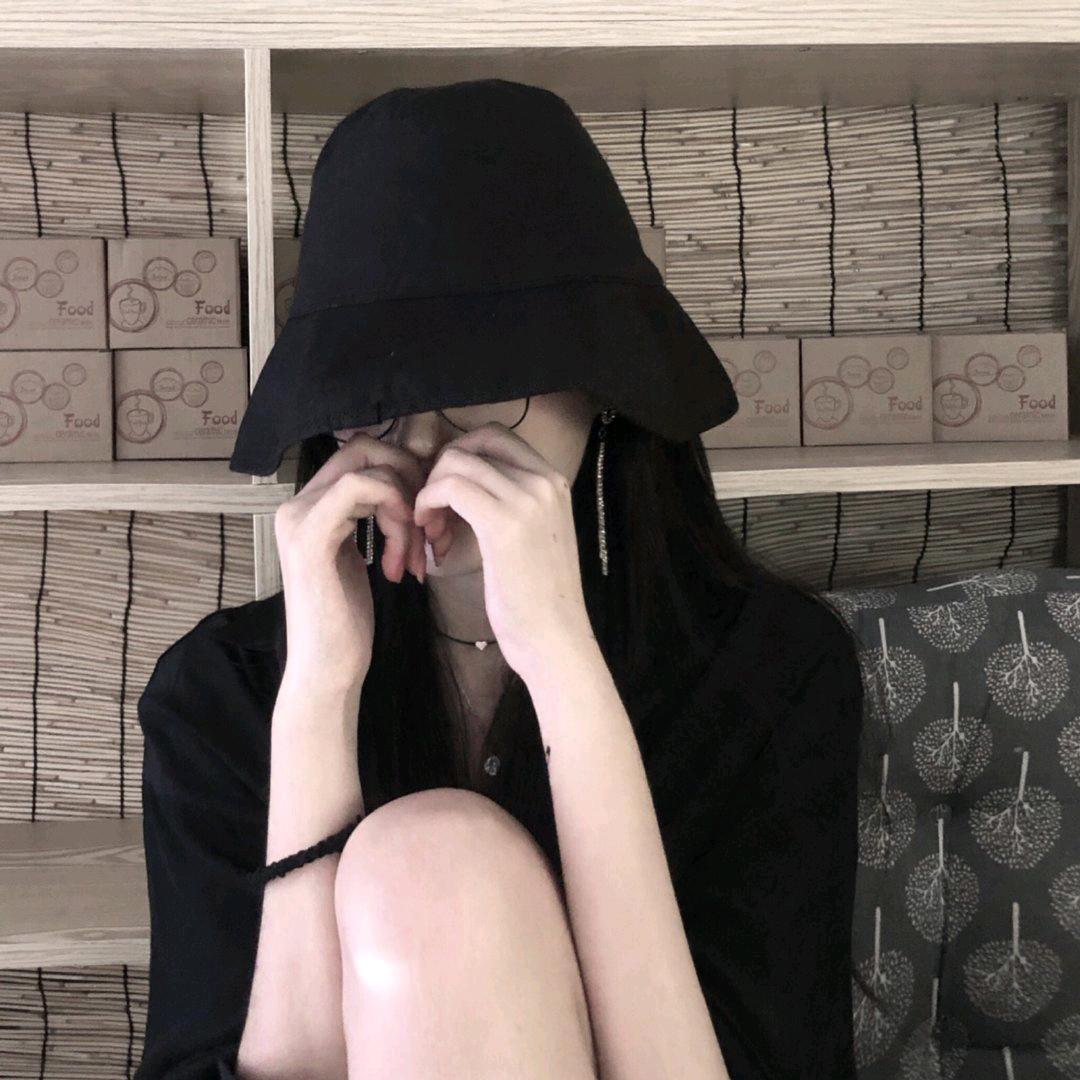 只喝冰美式