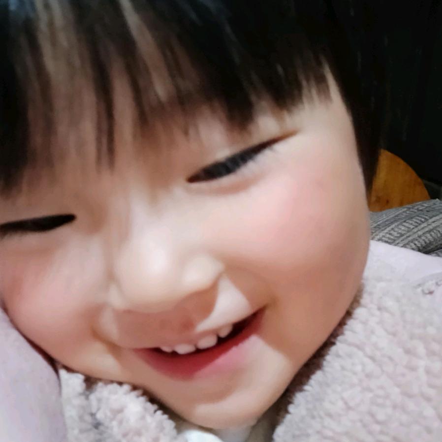 快乐的小天使《邓》