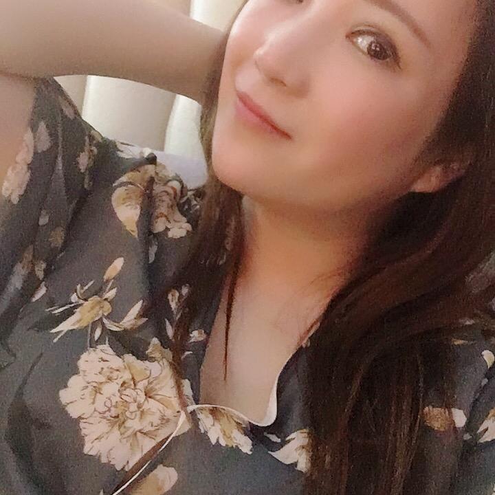 吧台小姐姐
