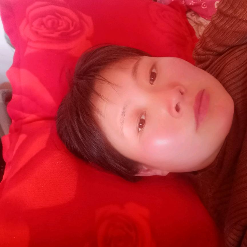 李玲
