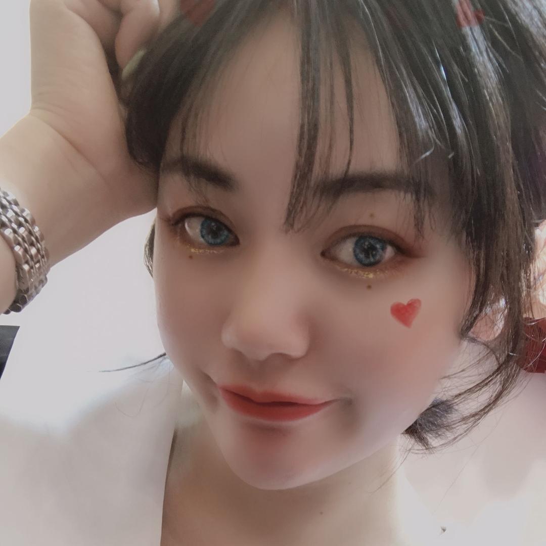 十三是个小卷毛