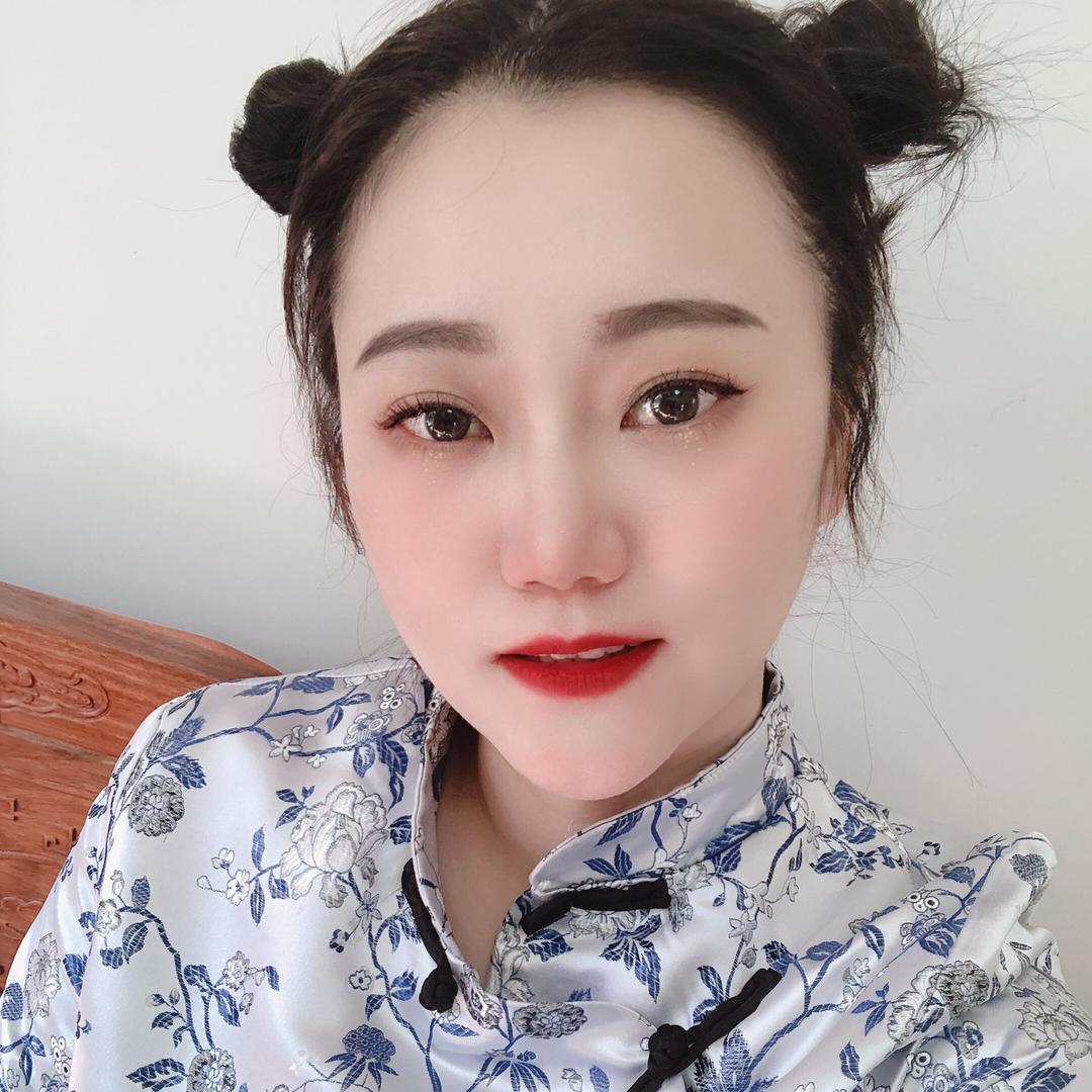 王丹丹丹