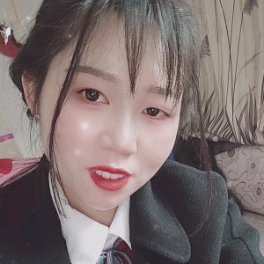 快鱼服饰 —小霞