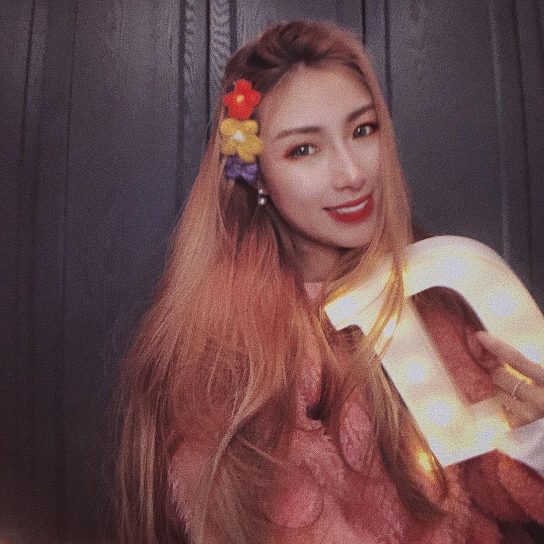 圣达螺丝小仙女Maomao🌸