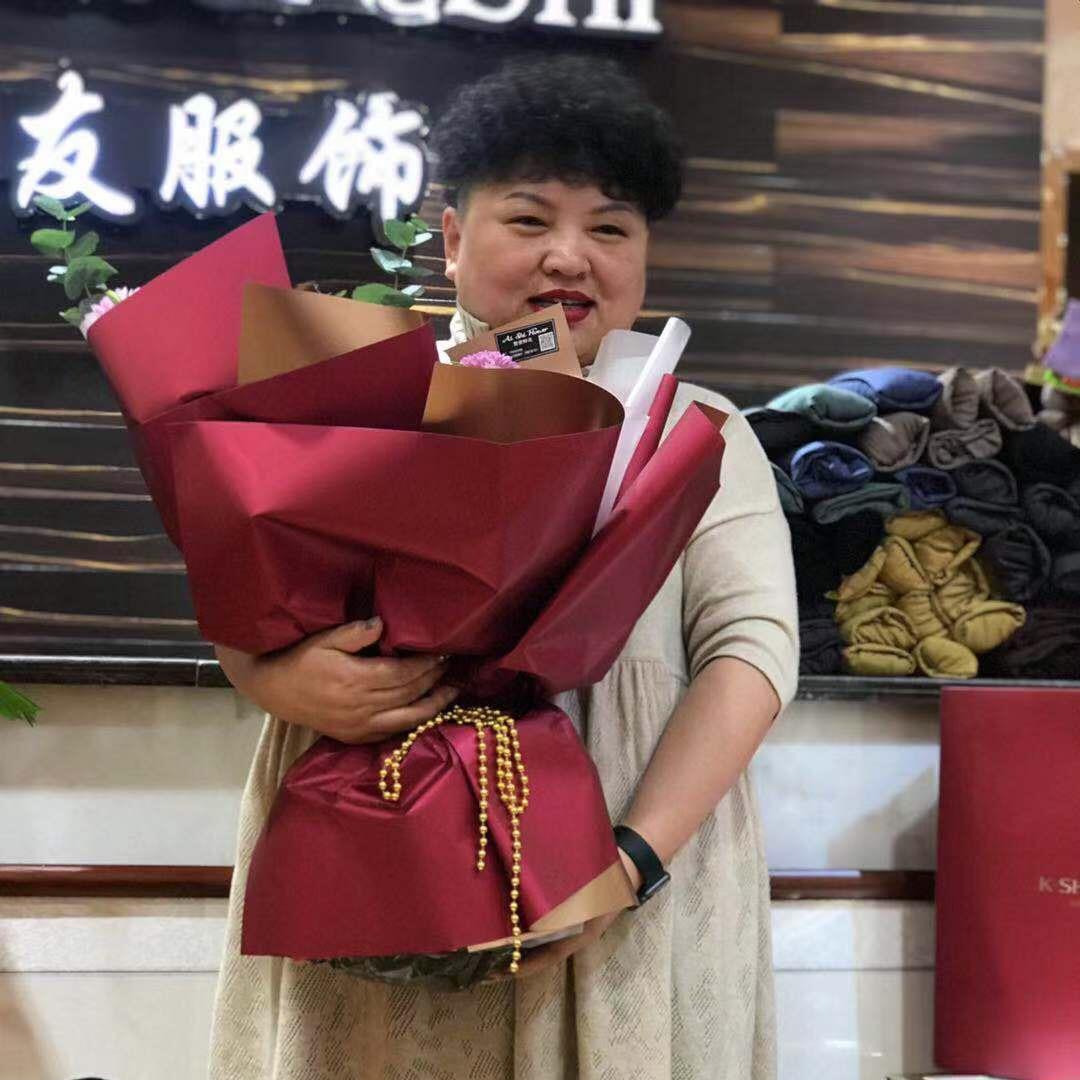 淄川服装城三友服饰商行