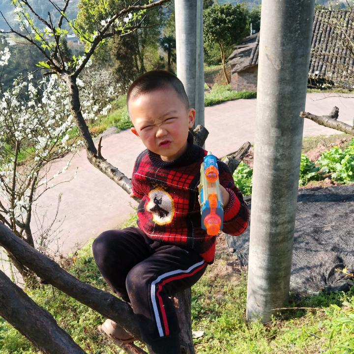 共郭一生幸福李