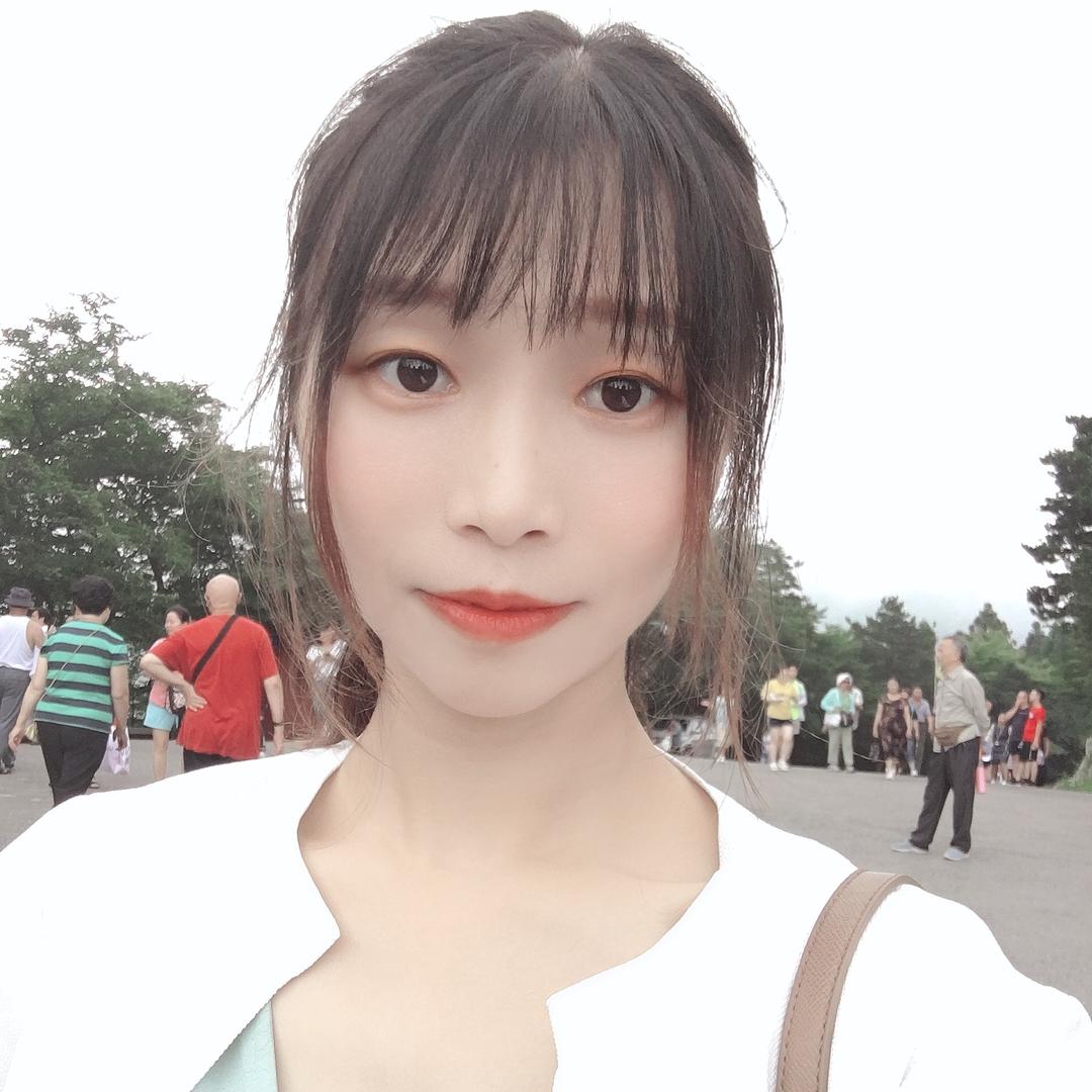 穗宝家居杨娜