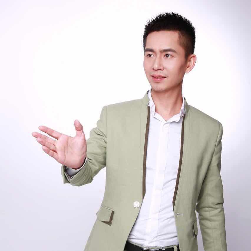 纯粹初心Luke