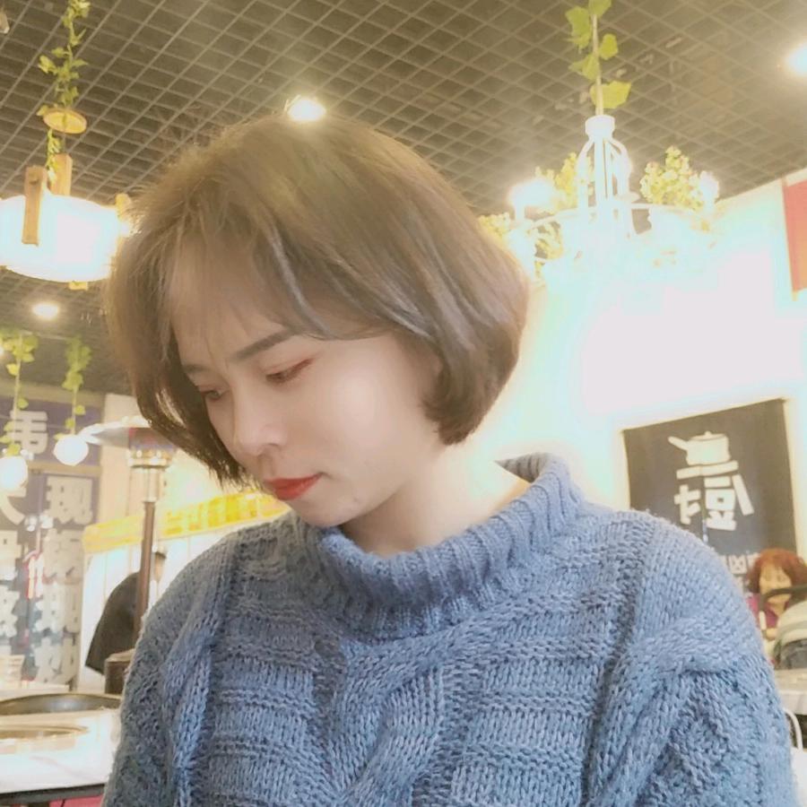 小曹同学👩‍🎓