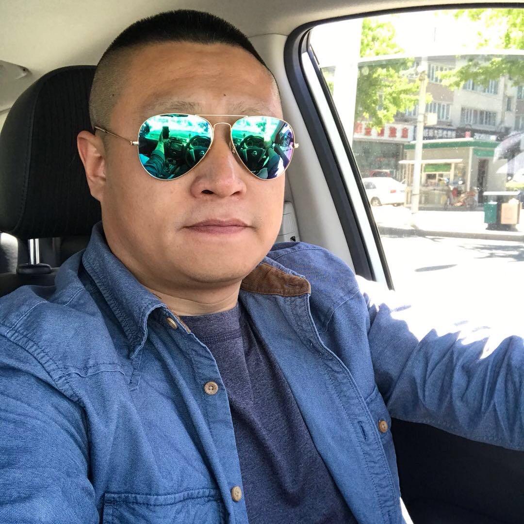 何必刻意