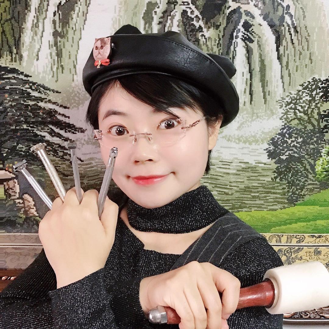 小雕雕