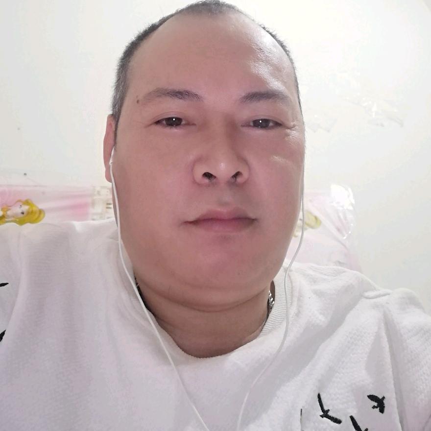 金泉珠片服饰辉哥