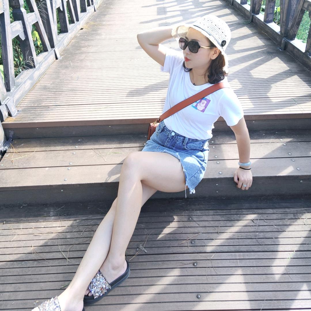 小魔女。