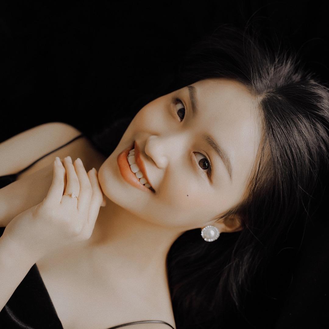 杨杨的品牌女装店